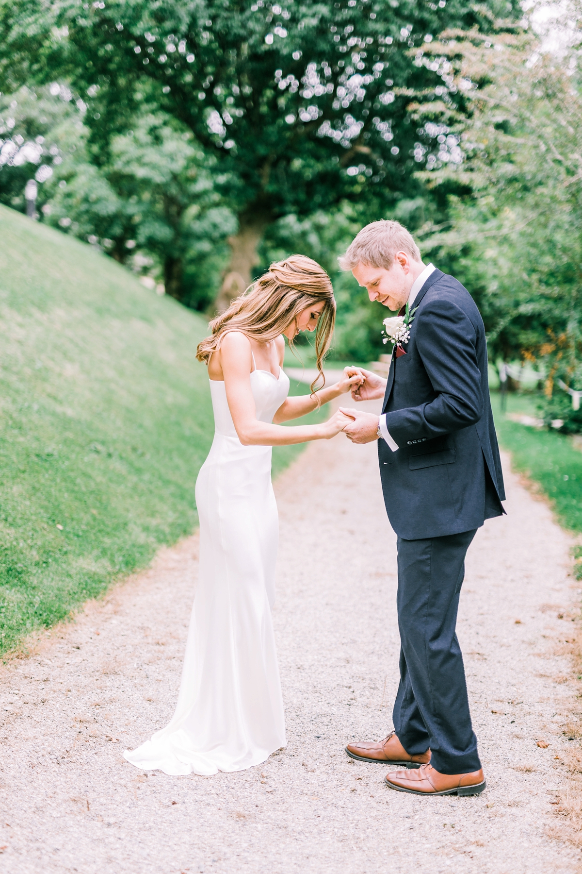 bhldn intimate irish castle wedding 27