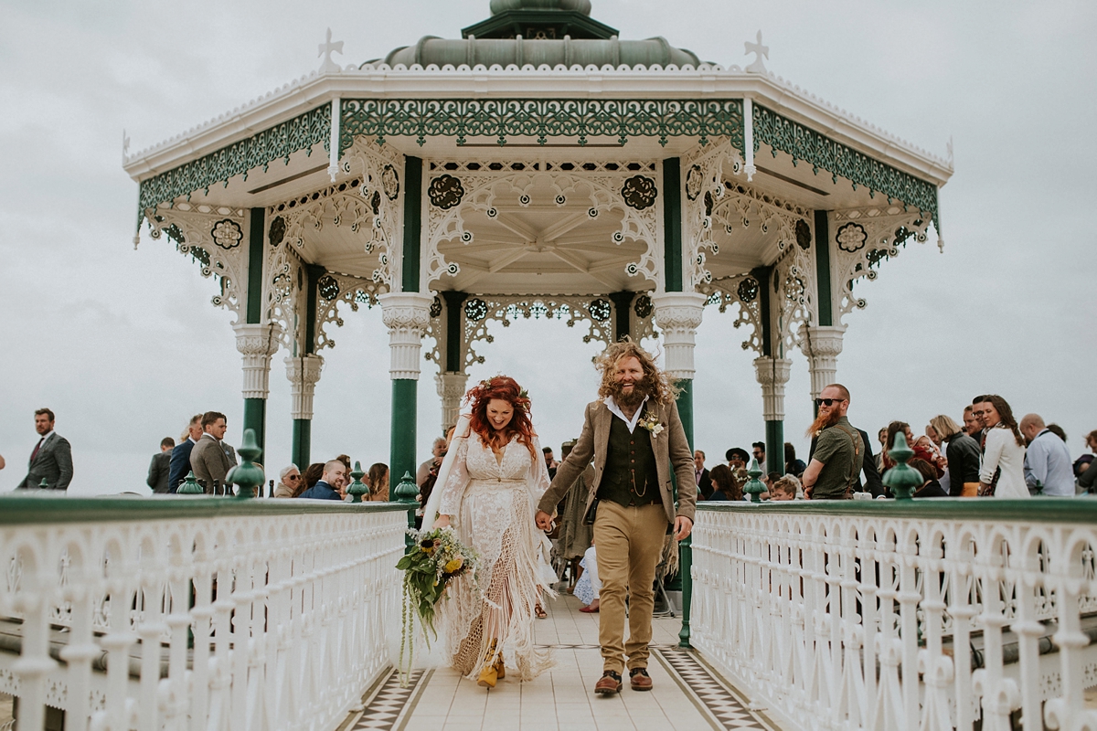 boho 1970s festival wedding 31