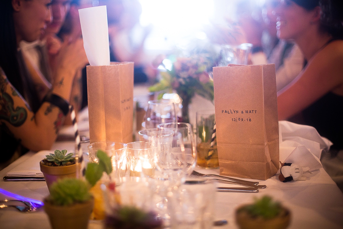 Fallyn Matt 163 - A Minimalist London Wedding Inspired by Geometry And Sparkle Fallyn Matt 163