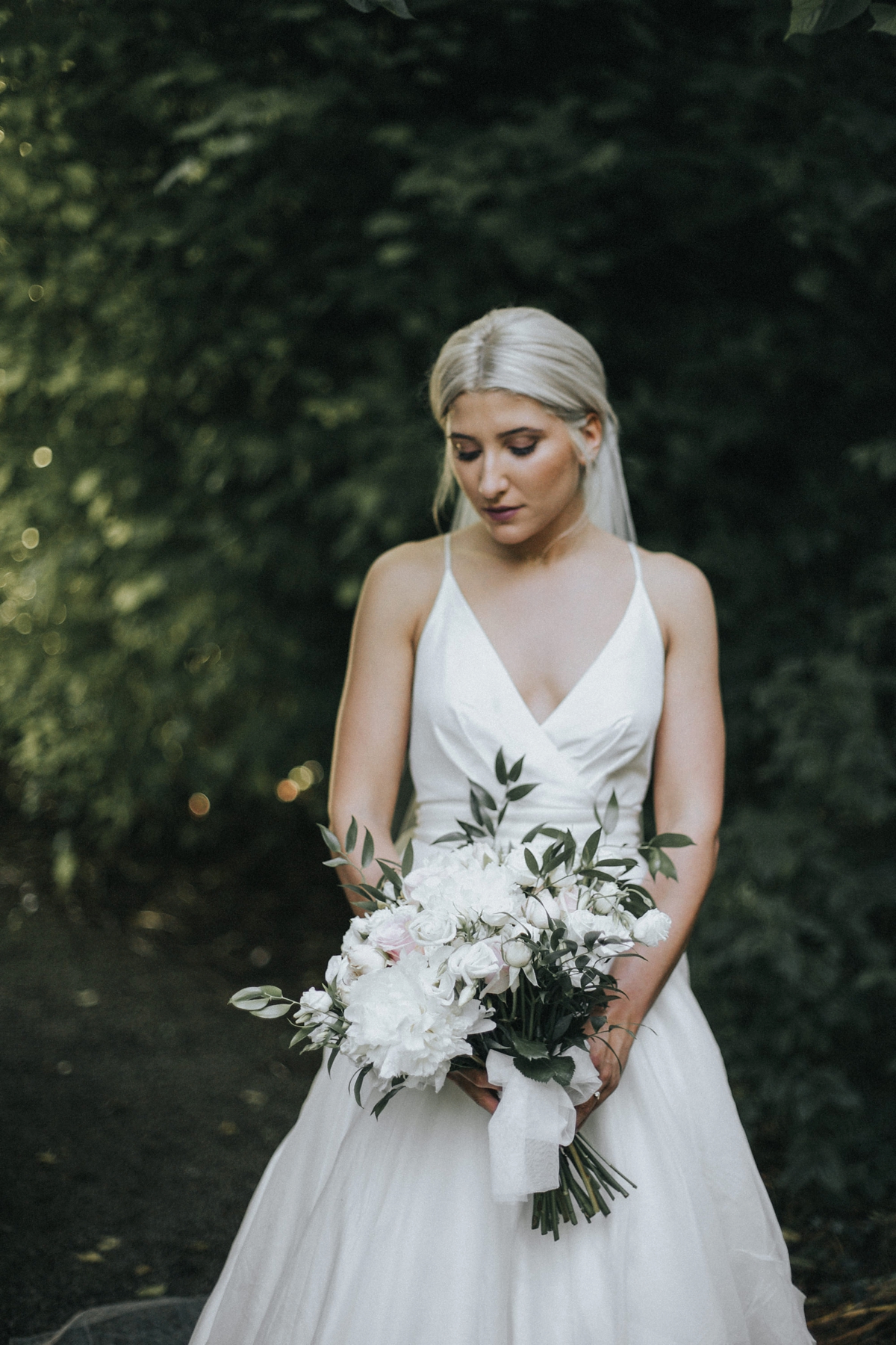 A Sassi Holford Gown for an Elegant and Edgy Black Tie Wedding | Love ...