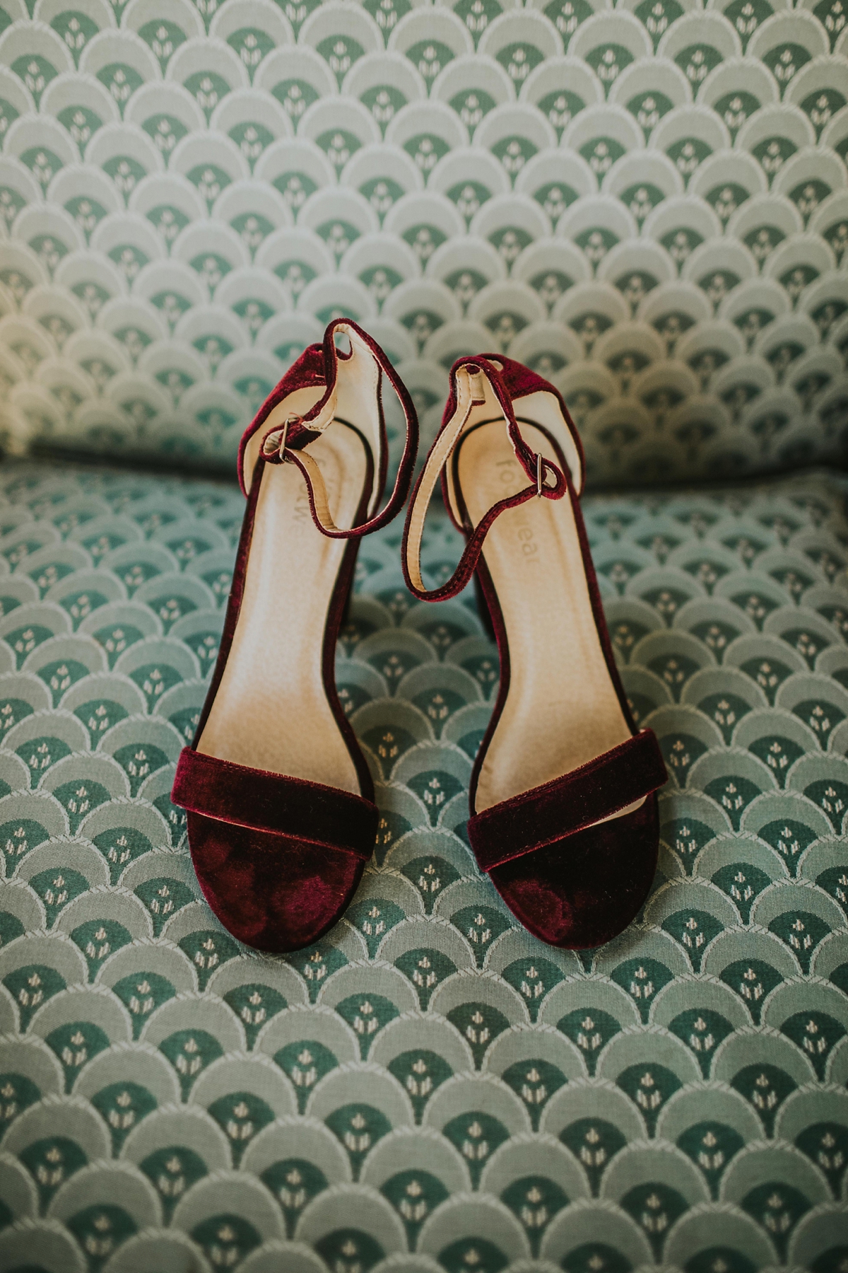 10 Dark red velvet high heel wedding shoes