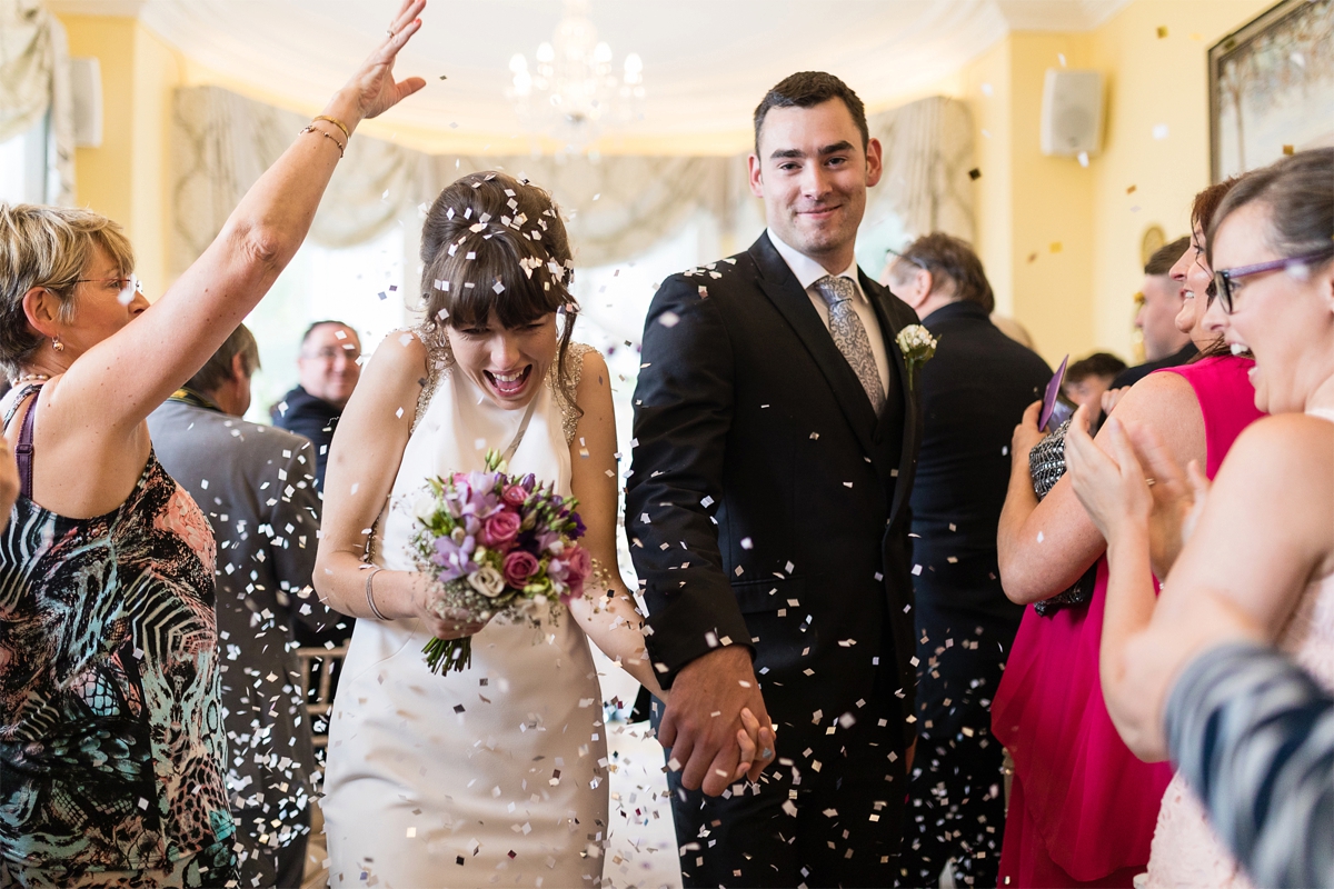 15 Pronovias bride coastal wedding in Ireland