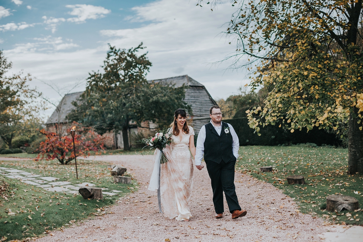 28 Claire Pettibone dress for an Autumn country house wedding