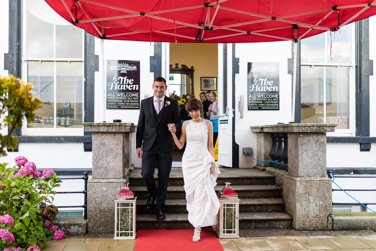 31 Pronovias bride coastal wedding in Ireland