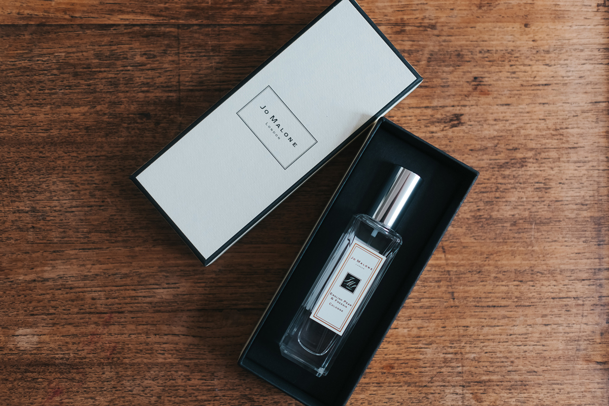 Jo Malone English Pear and Freesia wedding perfume