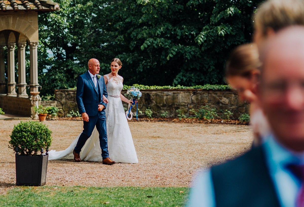 pronovias dress tuscany wedding 19