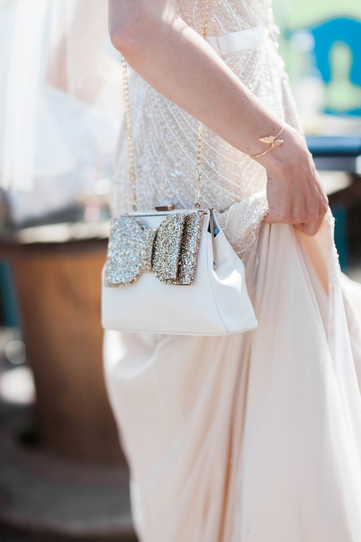 willow jenny packham 1920s countryside wedding 29