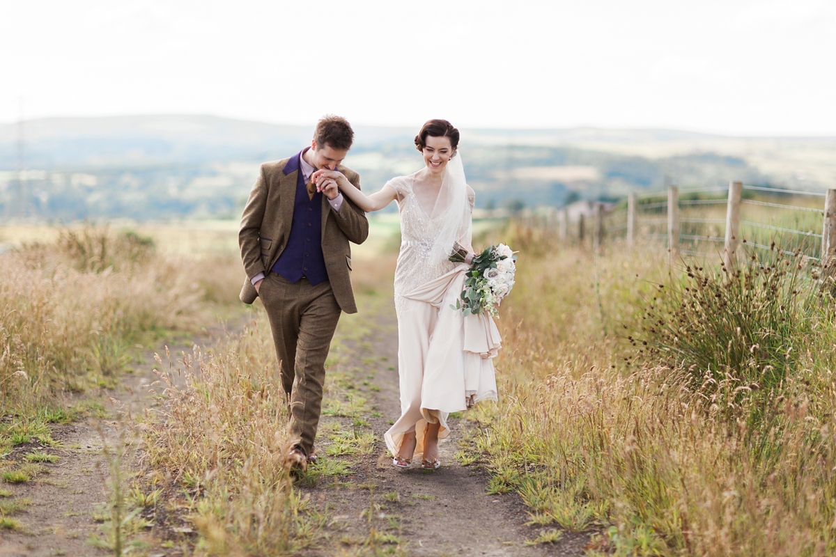 willow jenny packham 1920s countryside wedding 33