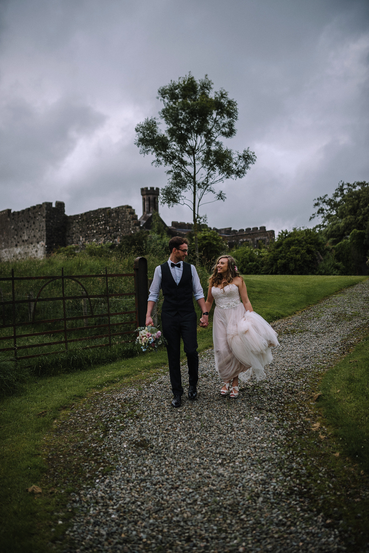 willowby watters bride romantic castle wedding 55