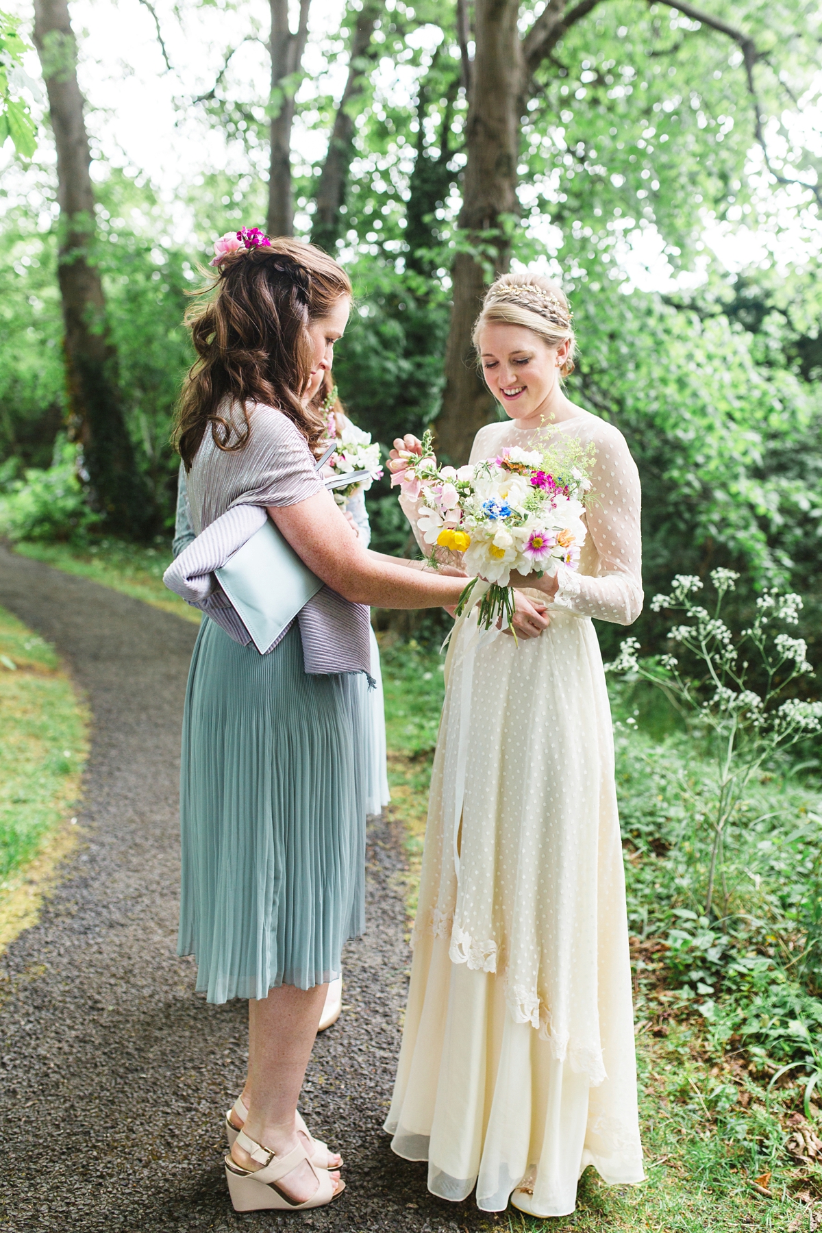 15 A vintage polka dot Elizabeth Avey wedding dress