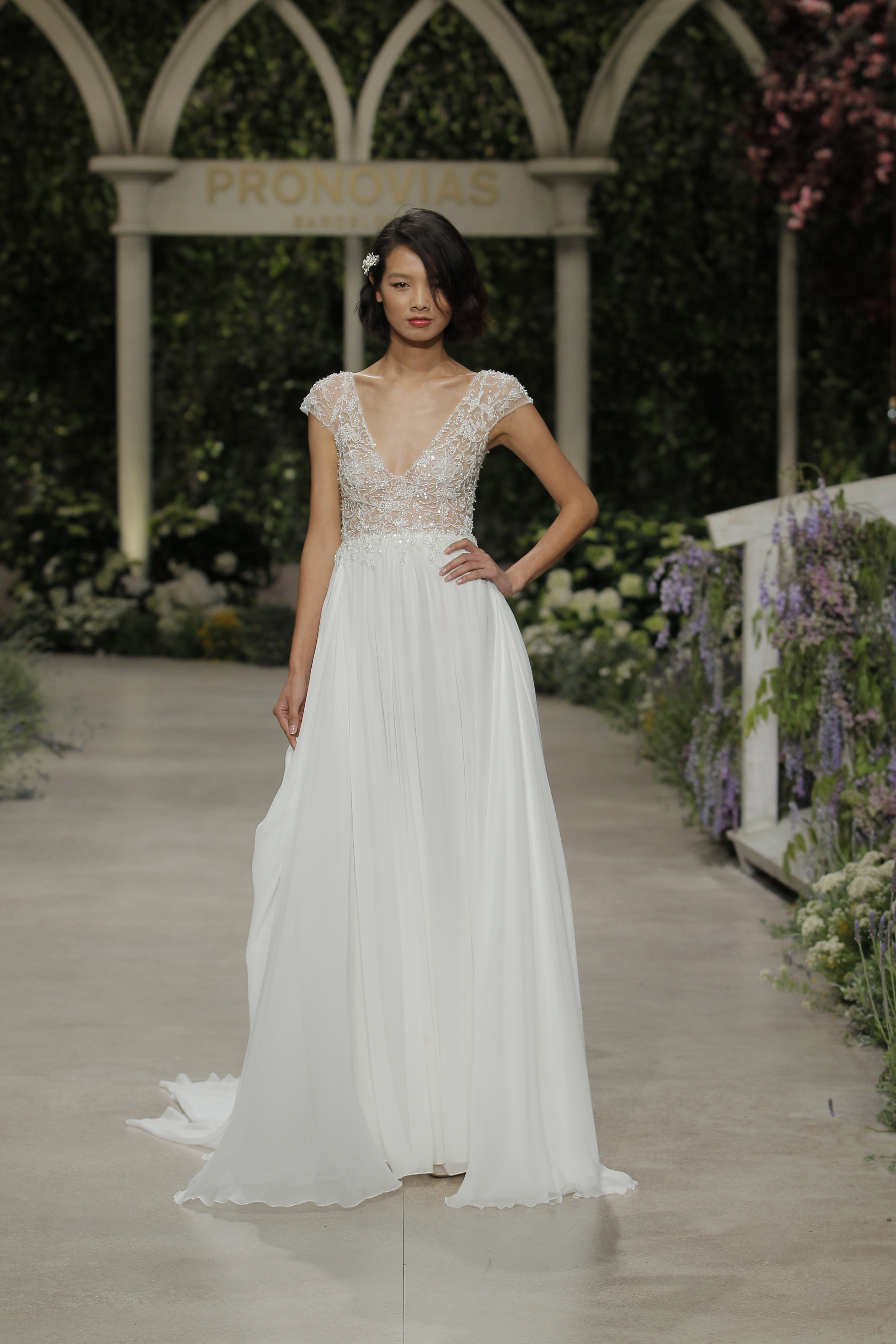16 Pronovias In Bloom Official Show Shots