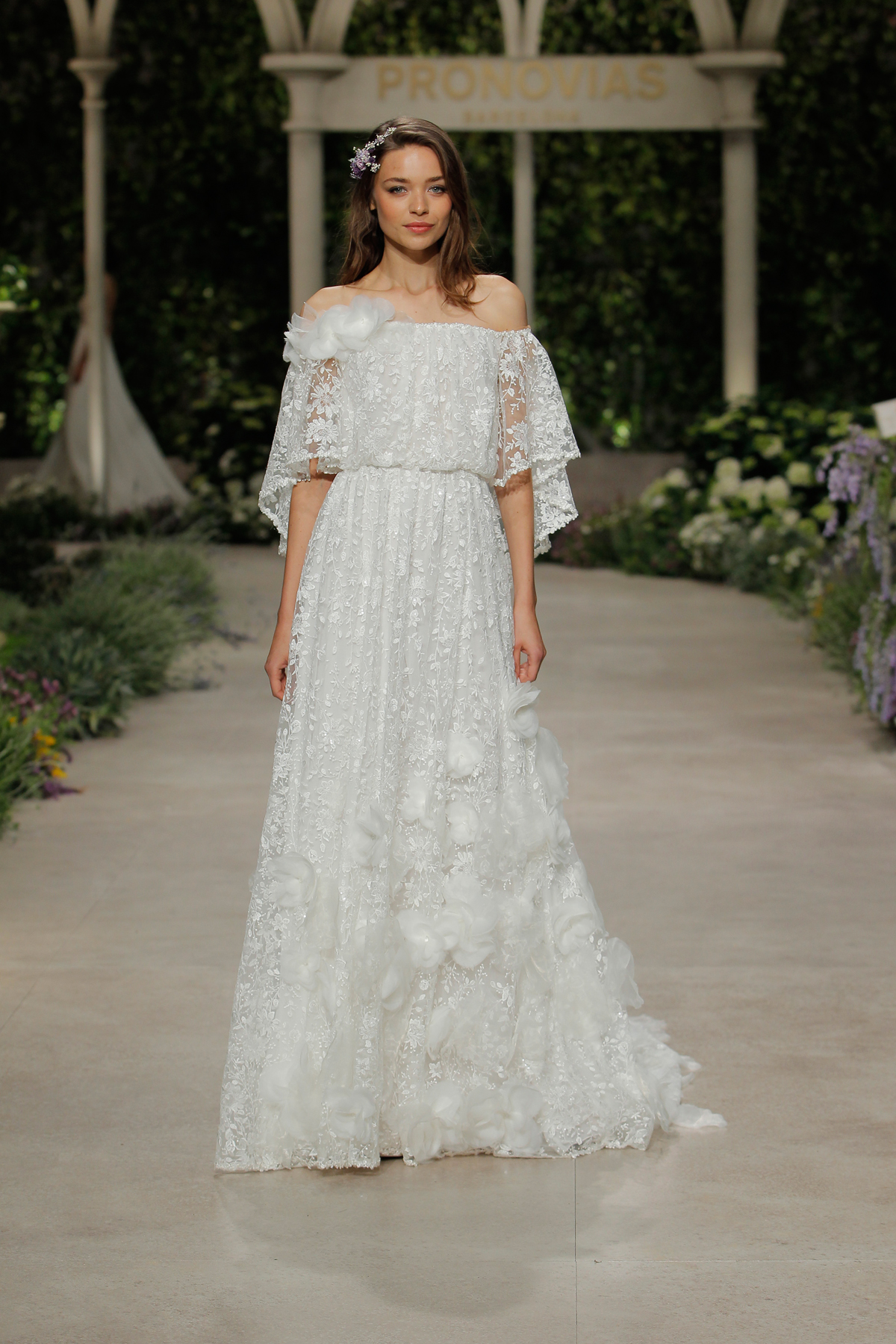17 Pronovias In Bloom Official Show Shots 1