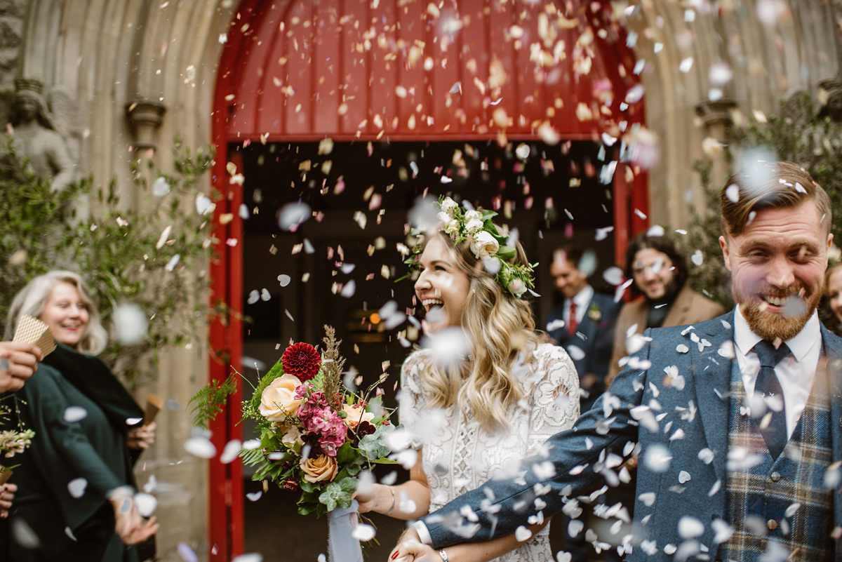 19 A vintage dress for a rock n roll London pub wedding