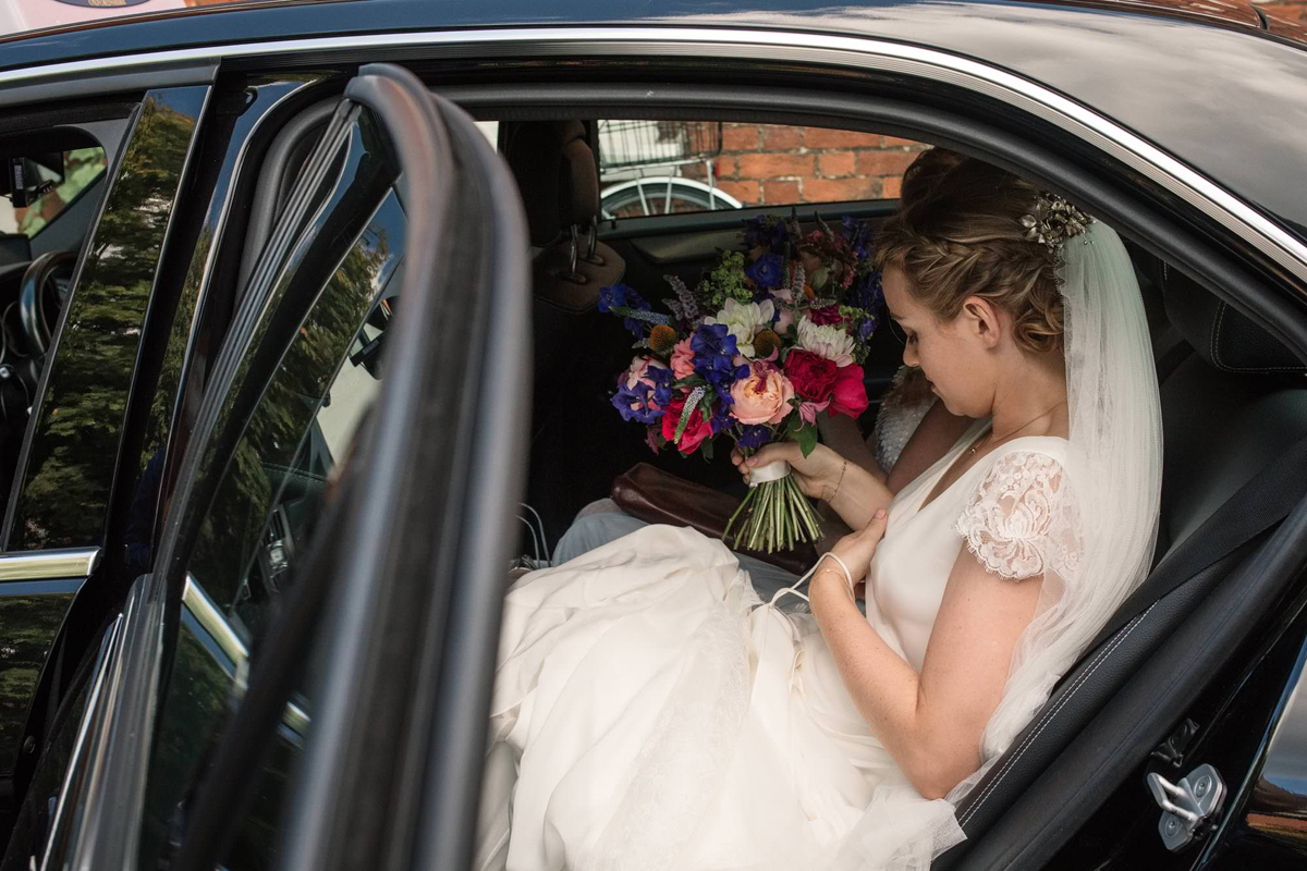 21 A Halfpenny London wedding dress and a literary themed city wedding