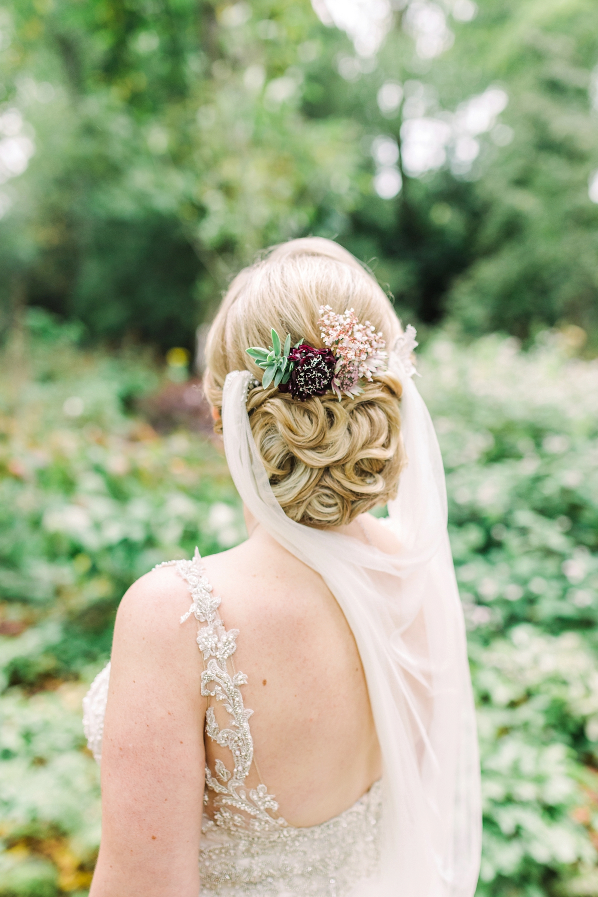 26 A Maggie Sottero gown for a Scottish country house wedding