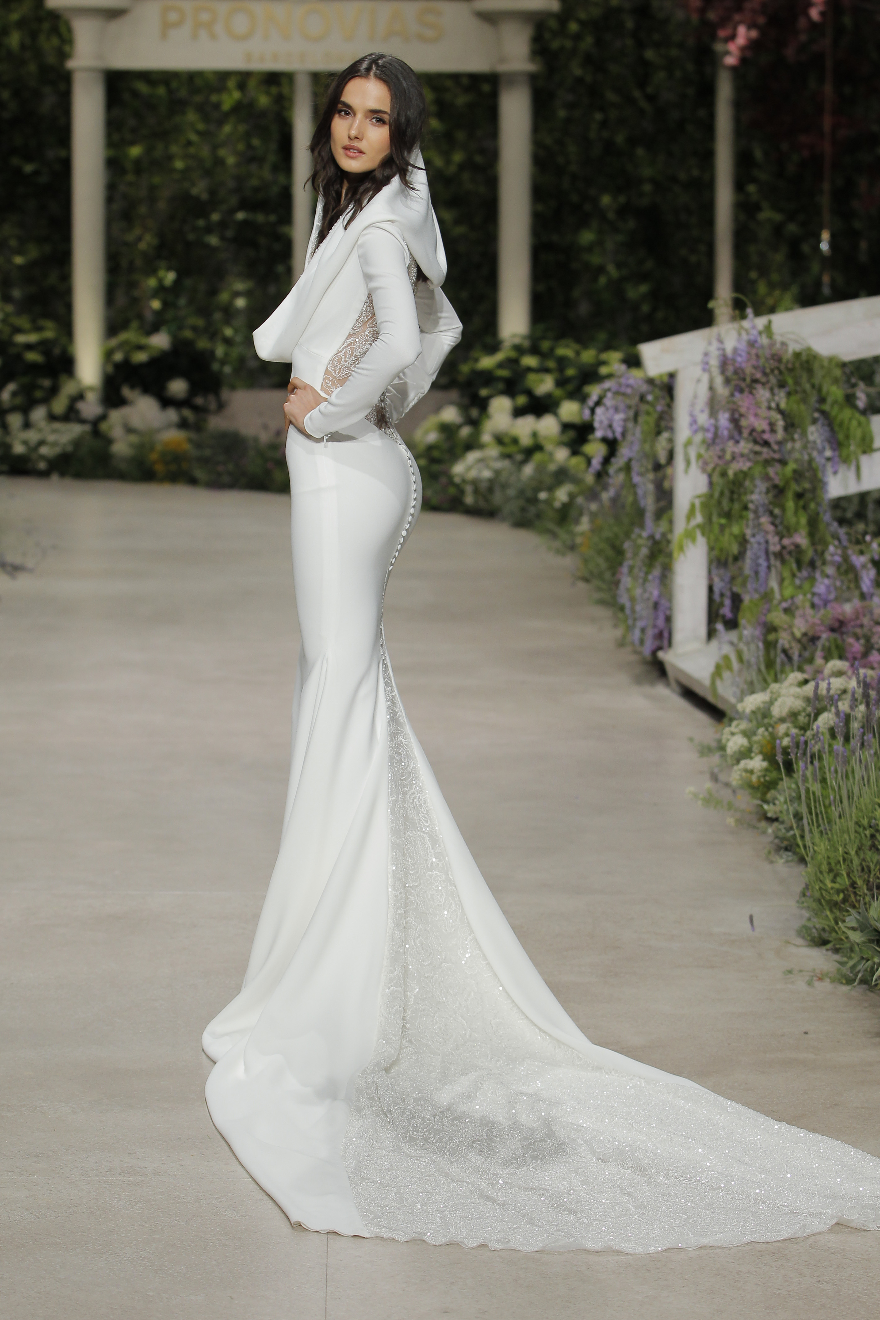 3 Pronovias In Bloom Official Show Shots