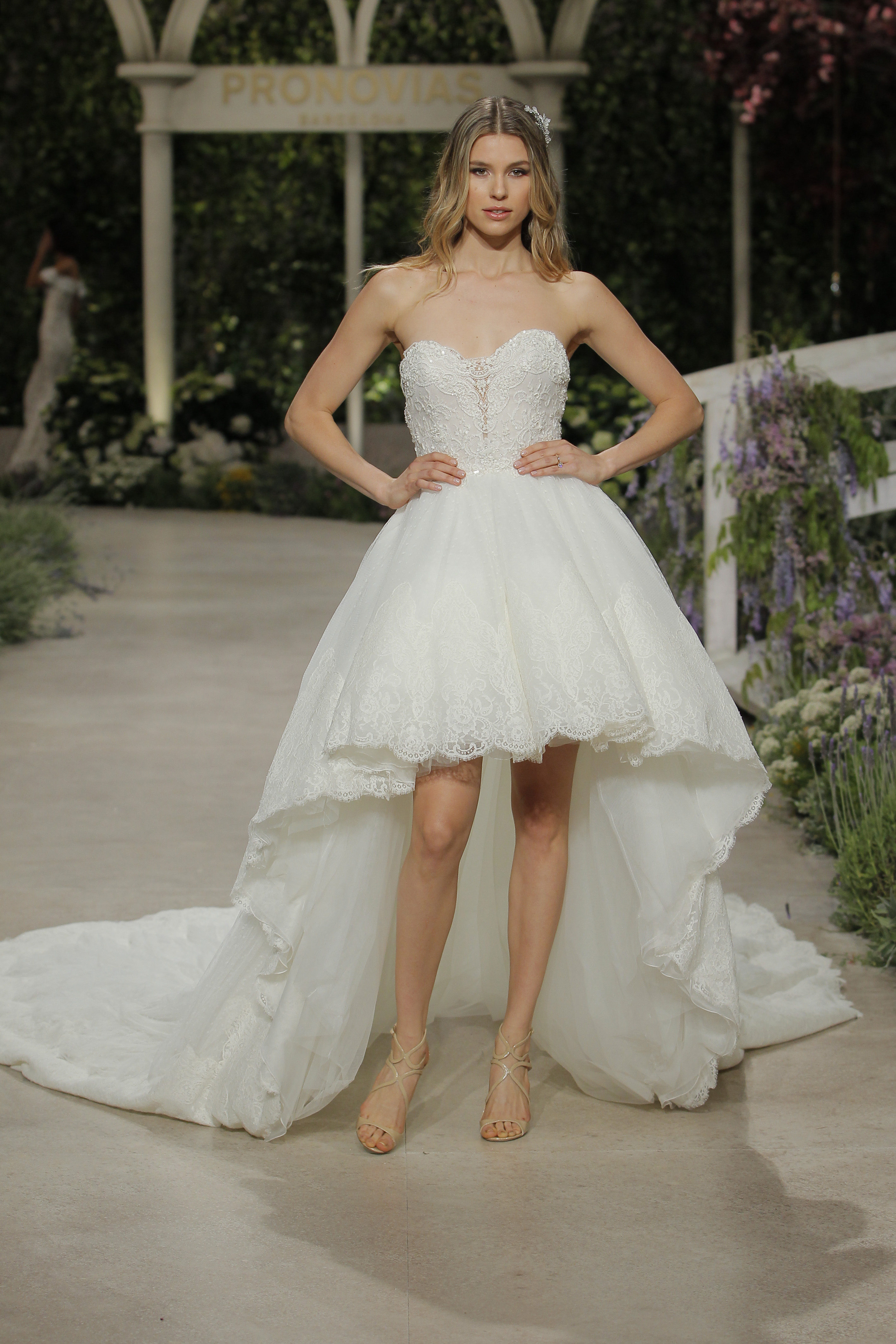 32 Pronovias In Bloom Official Show Shots