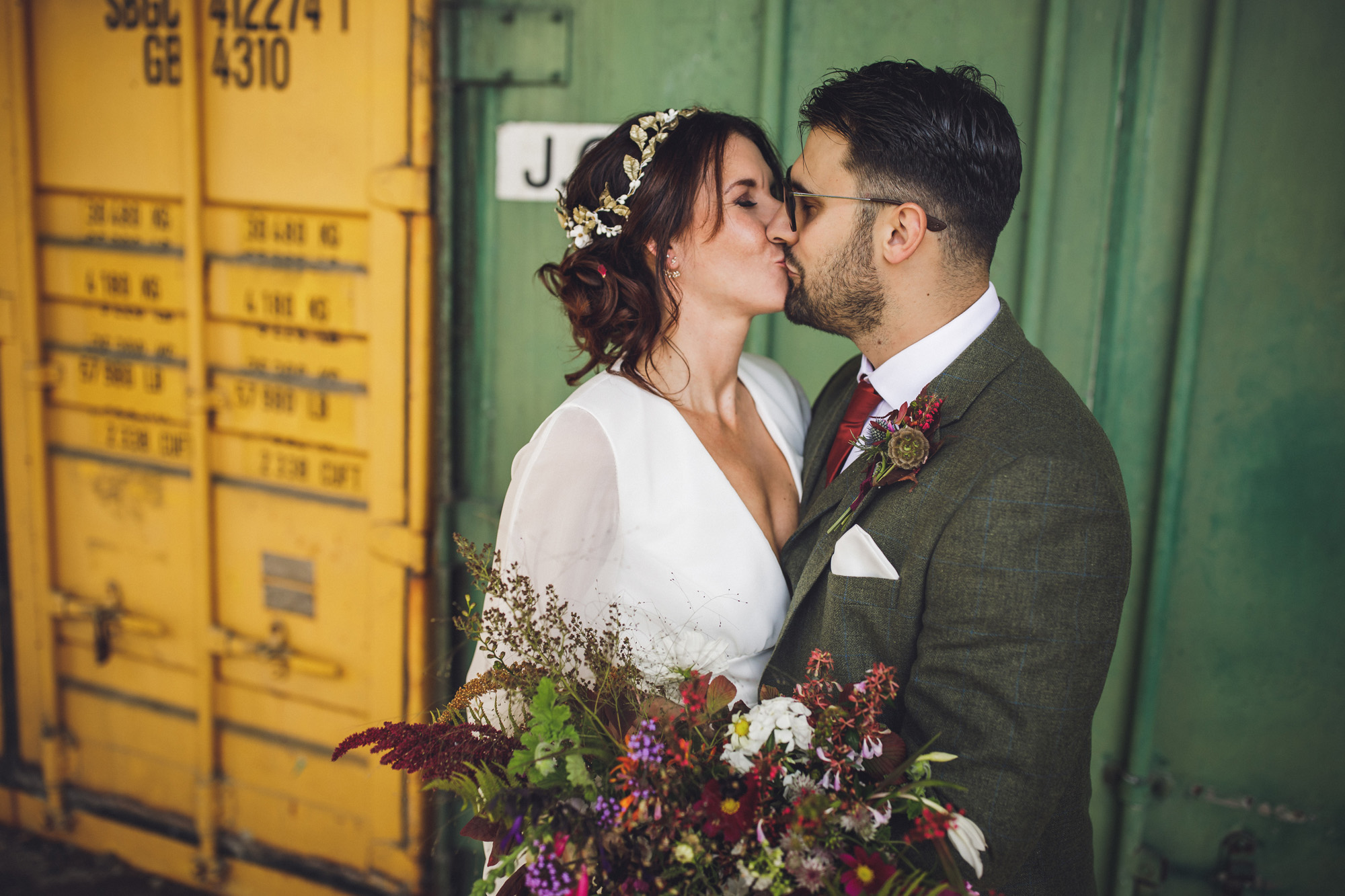 34 A 70s boho bride and her music inspired farm wedding