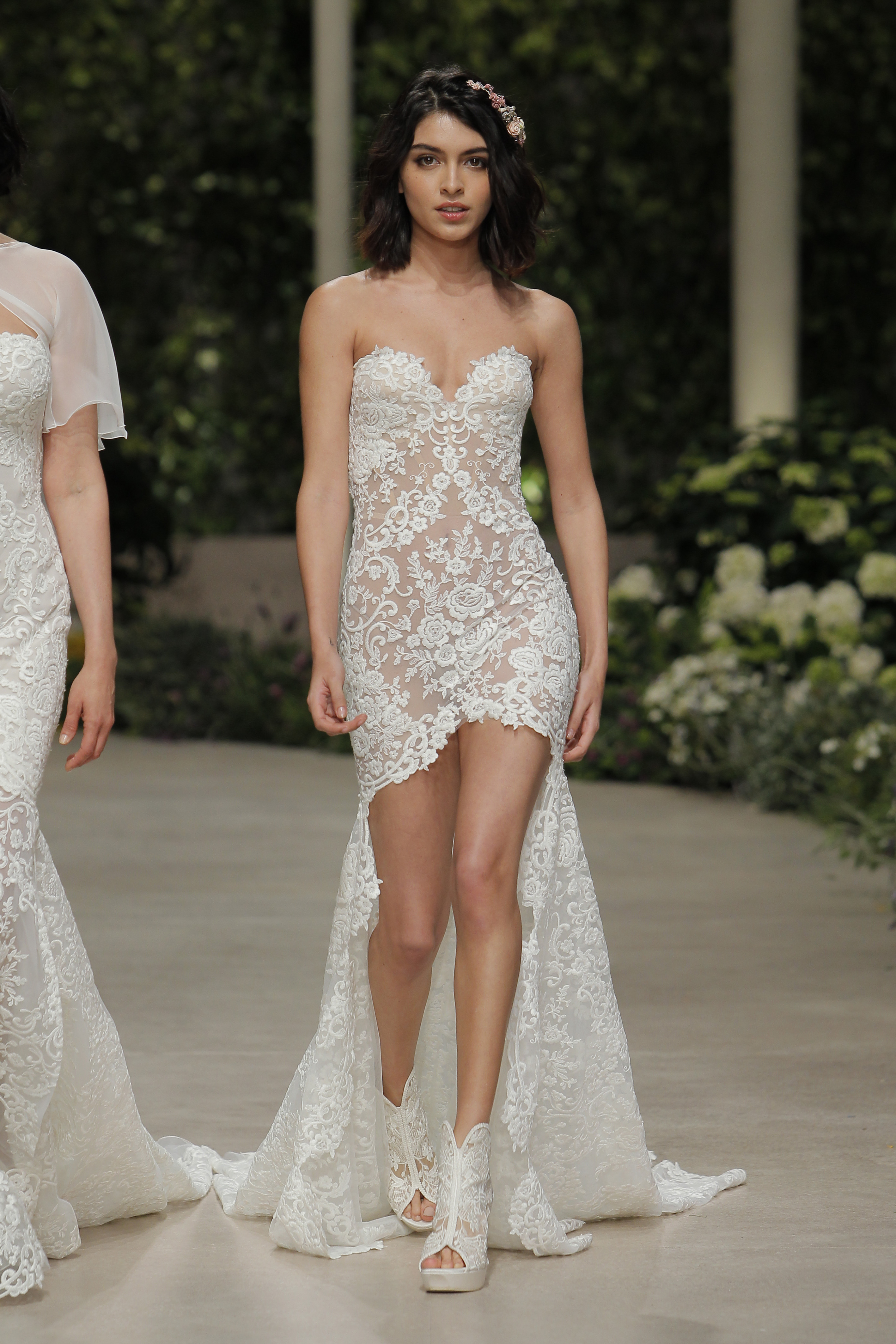 35 Pronovias In Bloom Official Show Shots