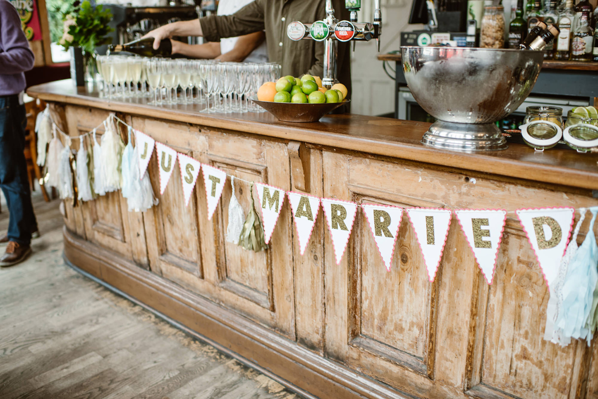 36 A vintage dress for a rock n roll London pub wedding