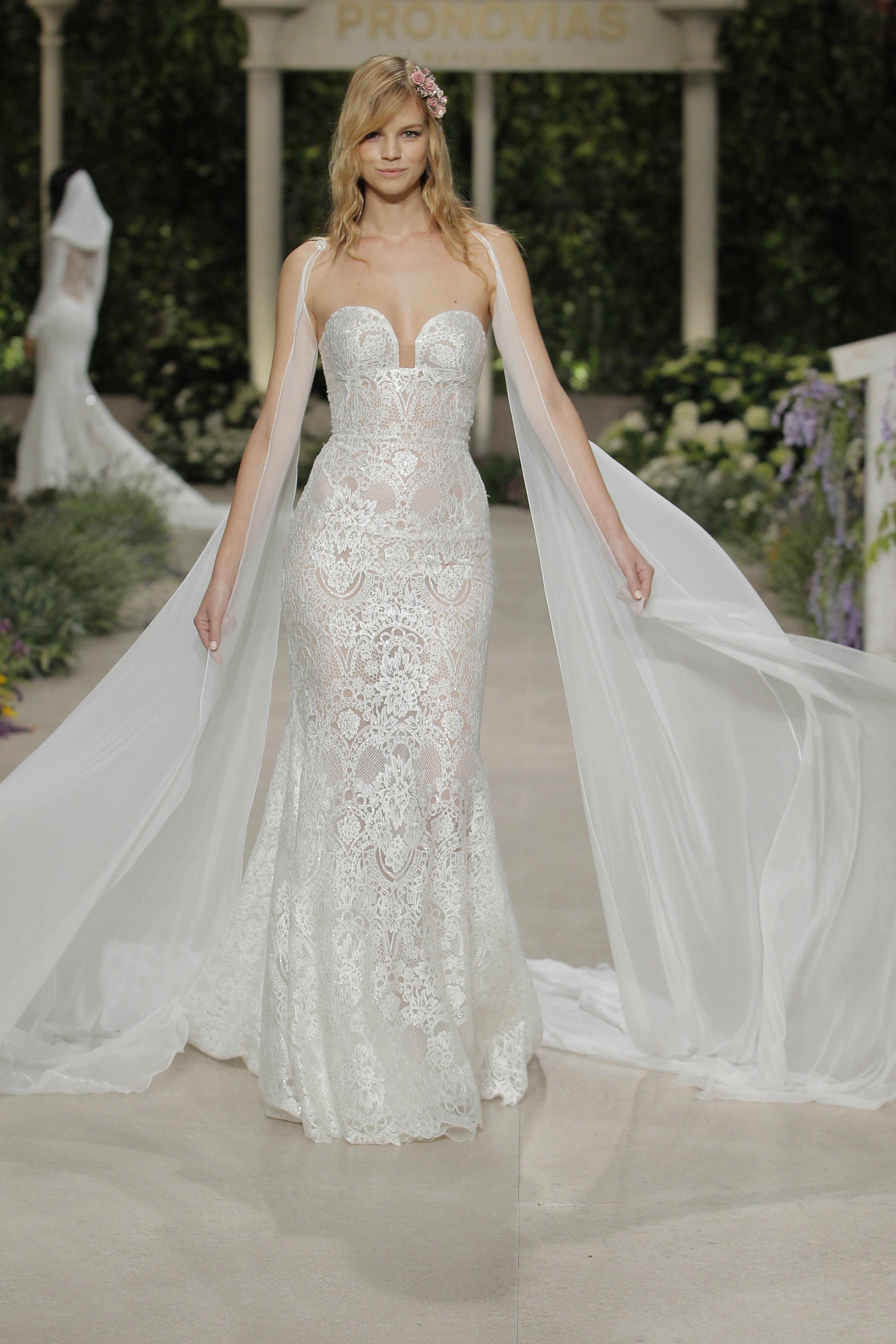 4 Pronovias In Bloom Official Show Shots