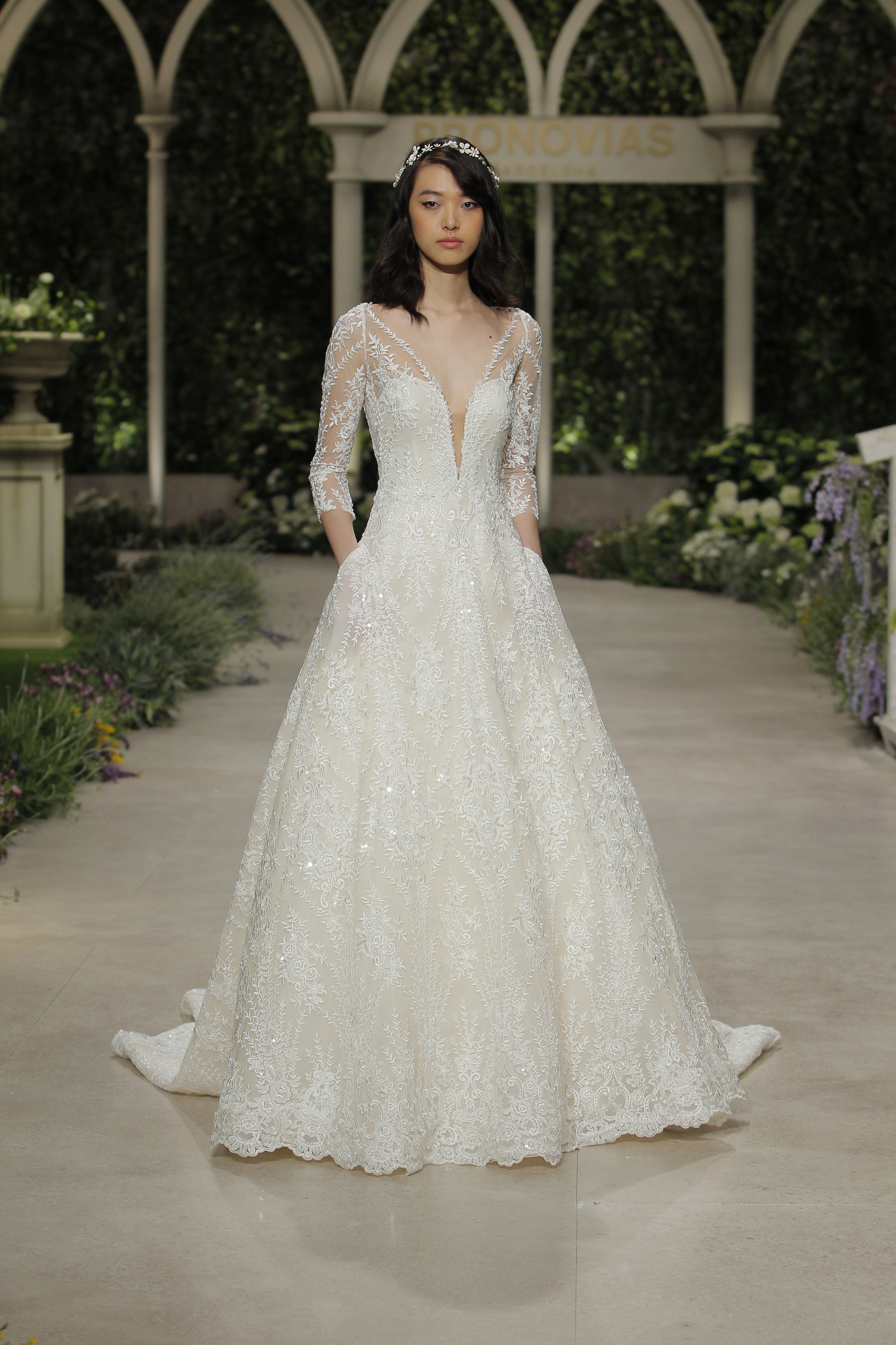 42 Pronovias In Bloom Official Show Shots