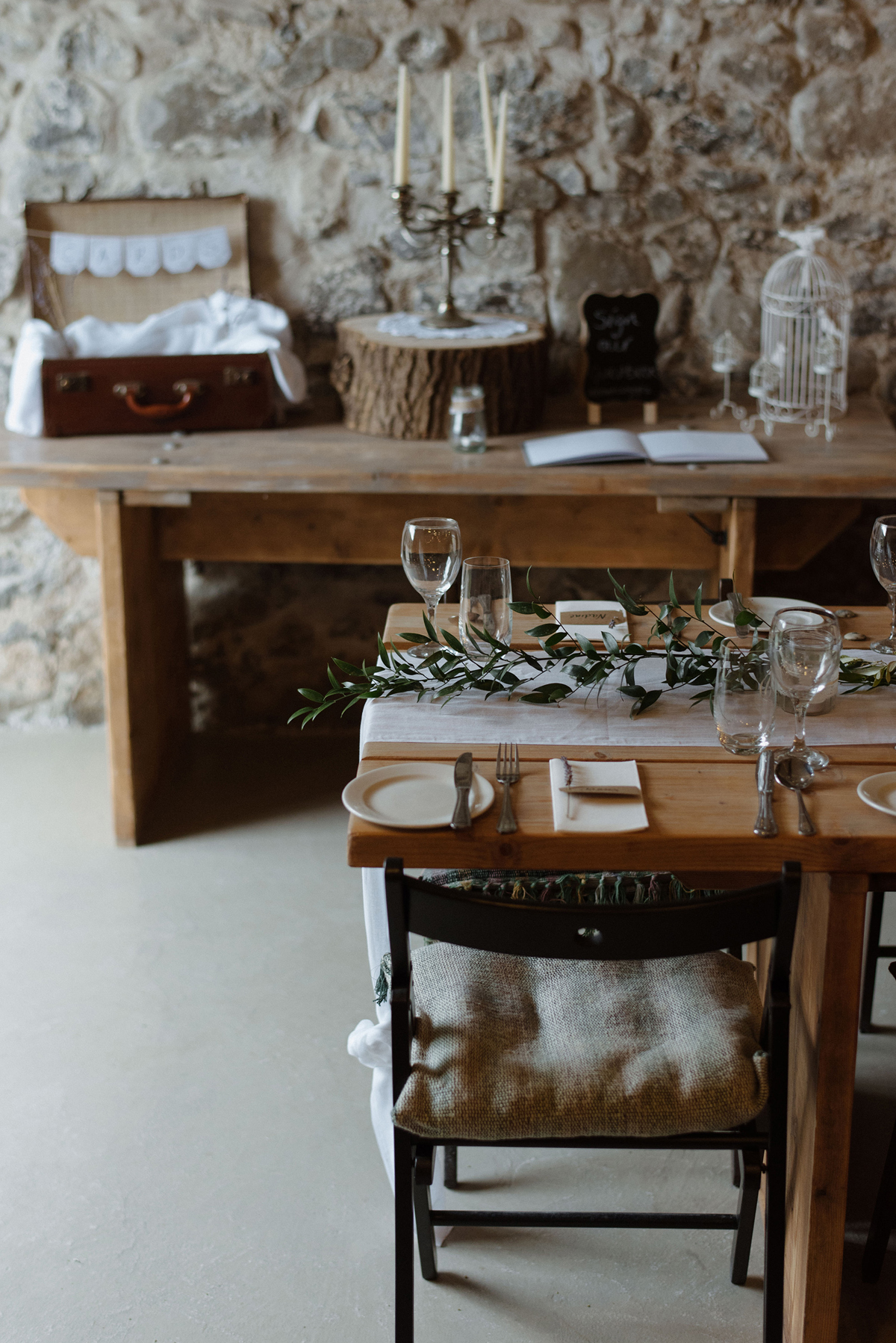 43 A romantic bohemian Northern Ireland wedding - An Anais Annette Gown and a Crown of Flowers for a Romantic and Bohemian Northern-Irish Wedding 43 A romantic bohemian Northern Ireland wedding