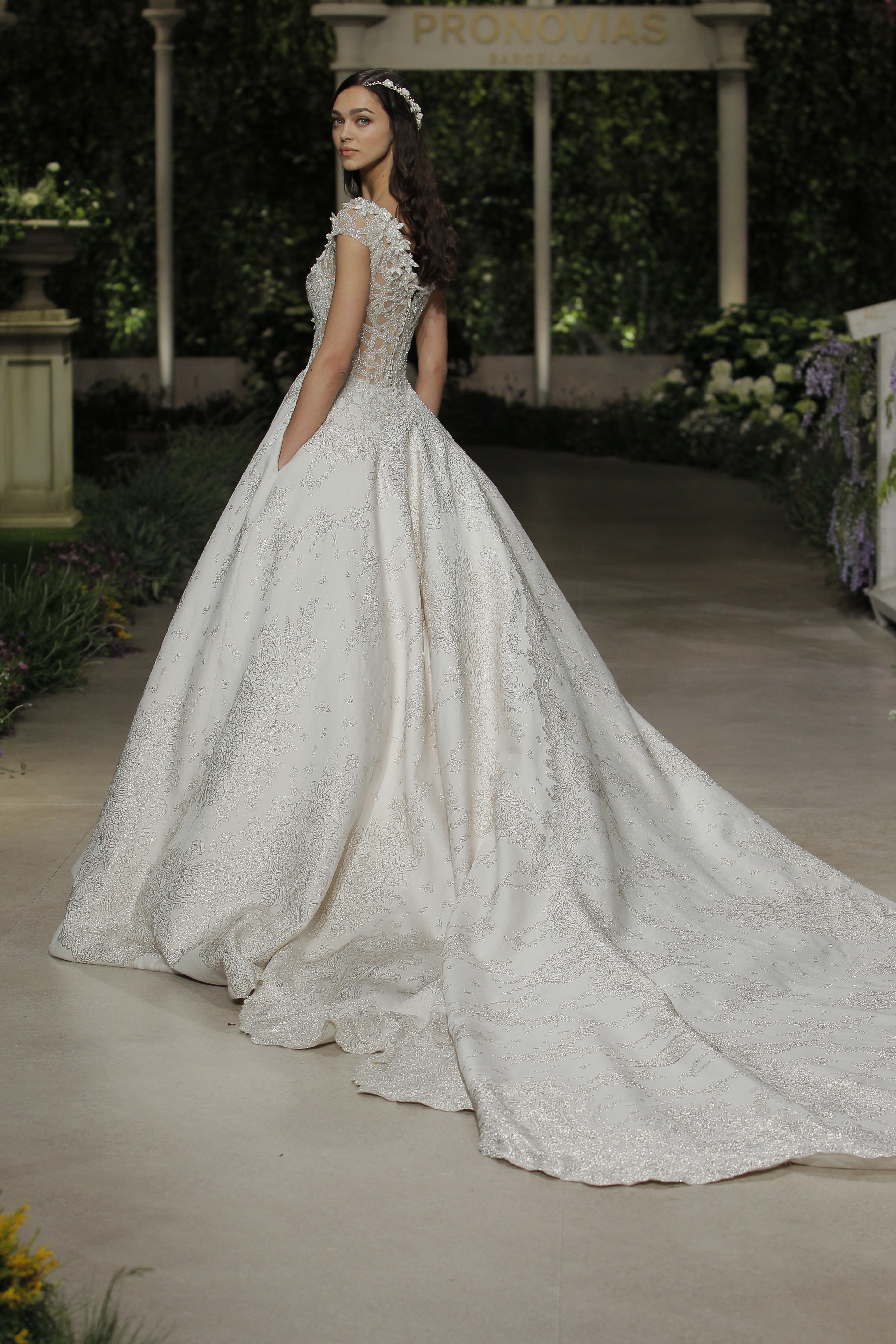 45 Pronovias In Bloom Official Show Shots