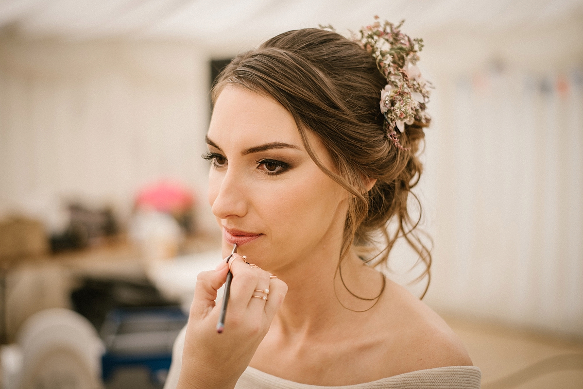 5 A Justin Alexander gown for a romantic outdoor wedding