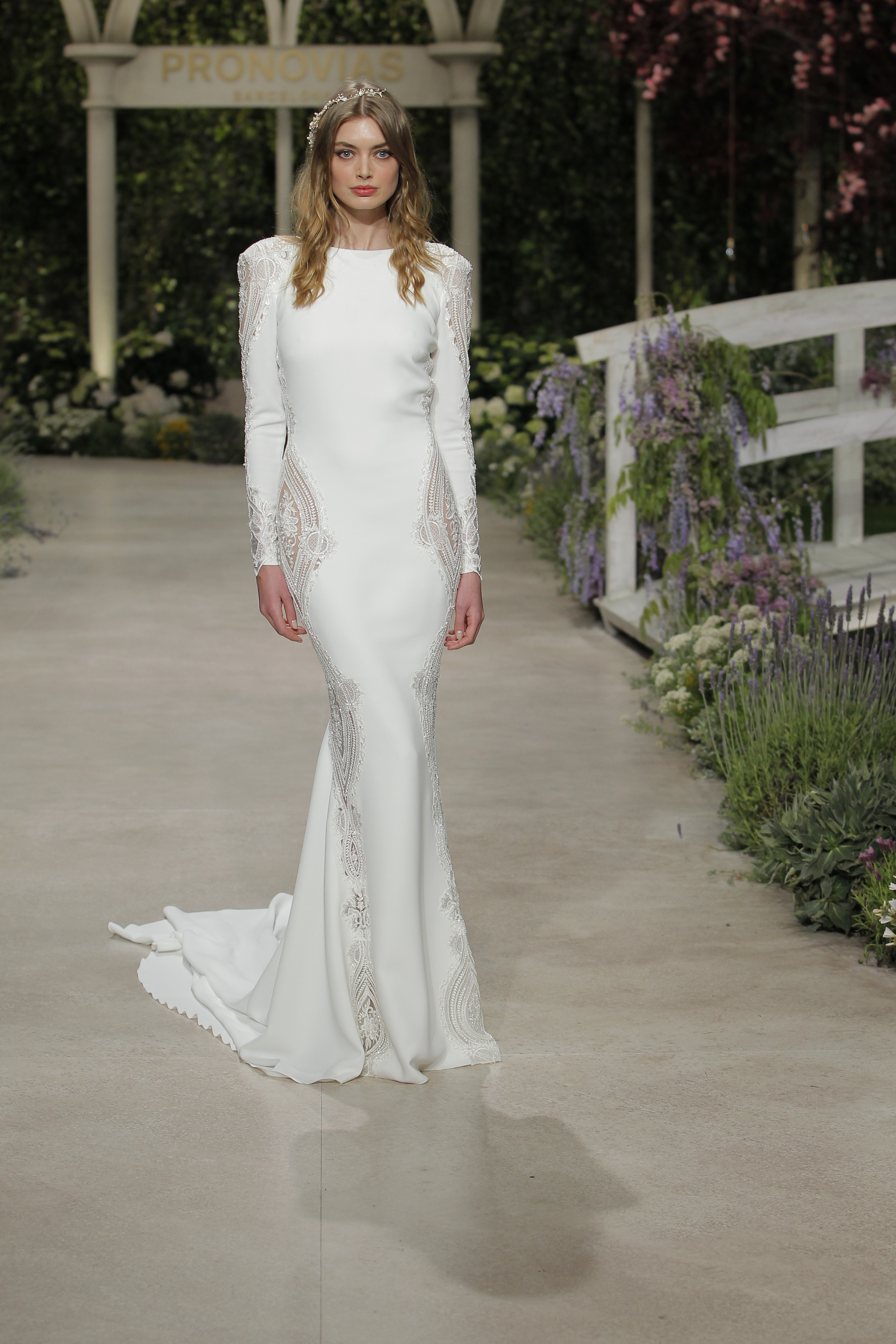 6 Pronovias In Bloom Official Show Shots