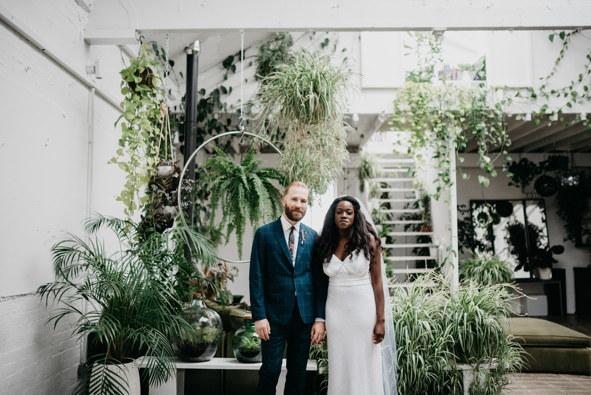 94 A Tropical and Industrial insipred cool London wedding