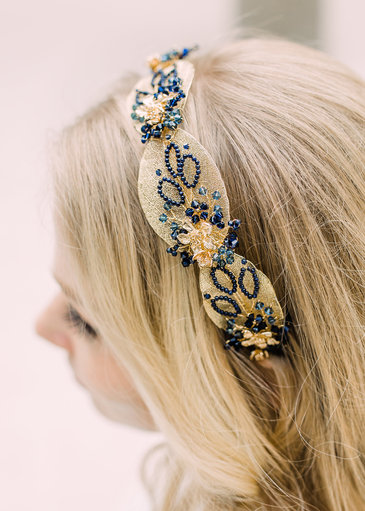 Midnight Headdress Hermione Harbutt AmyOBoyle Photography 475 pounds 3 - Modern, Contemporary and Avant Garde Occasionwear Headpieces by Artisan Designer Hermione Harbutt Midnight Headdress Hermione Harbutt AmyOBoyle Photography 475 pounds 3