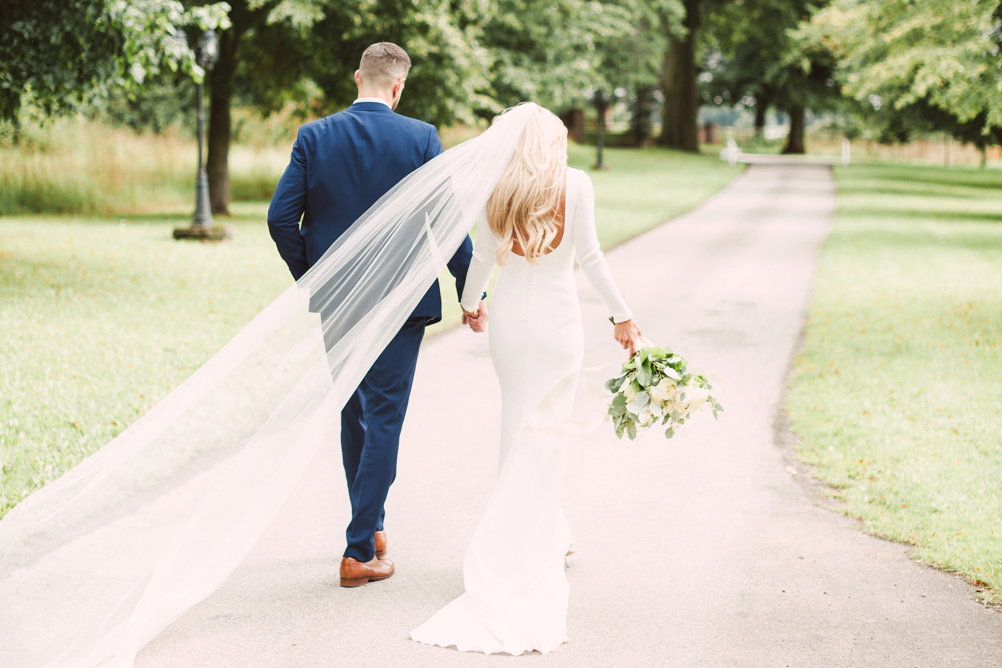 long sleeved pronovias gown