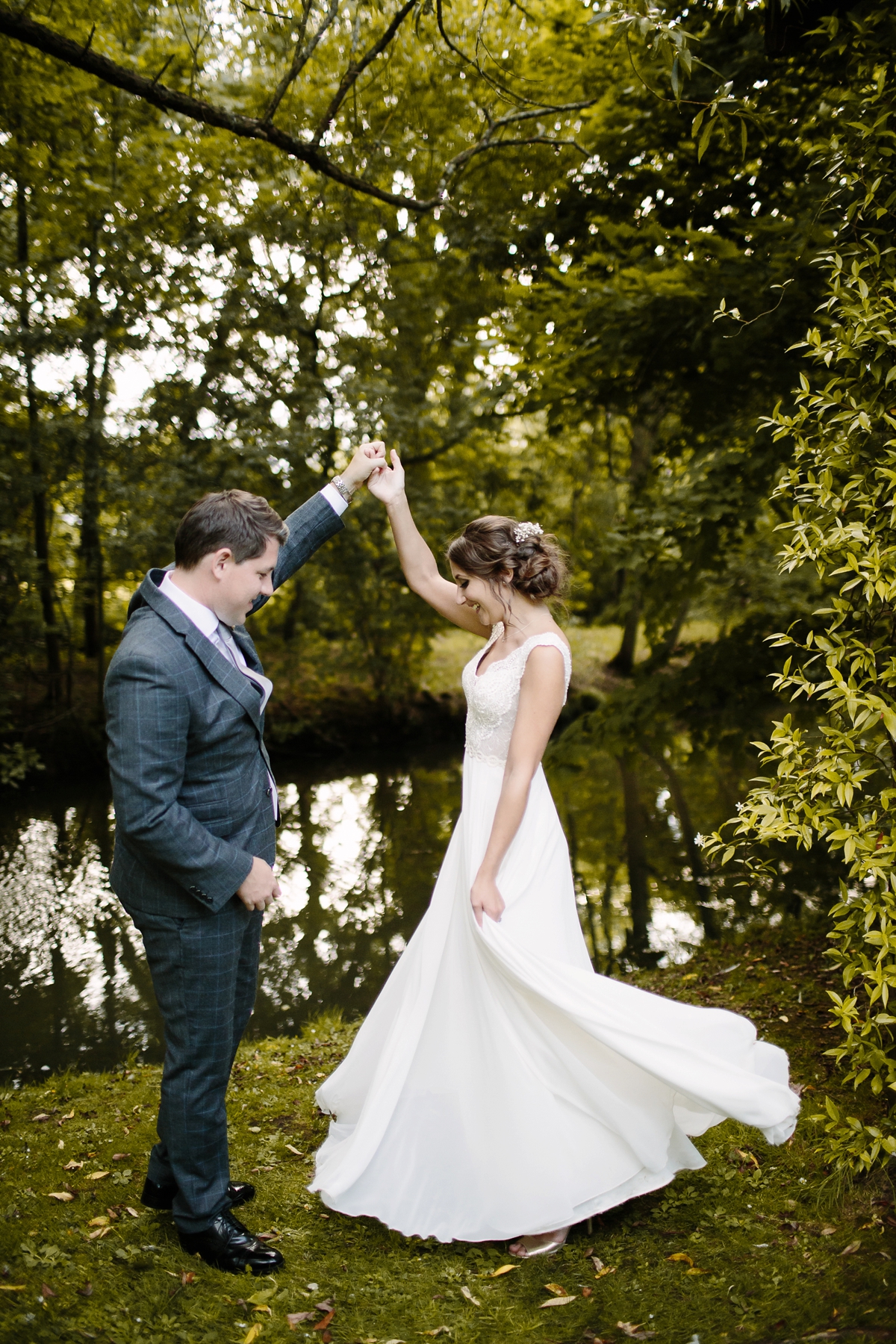 13 A Flora wedding dress for a family wedding in the countryside