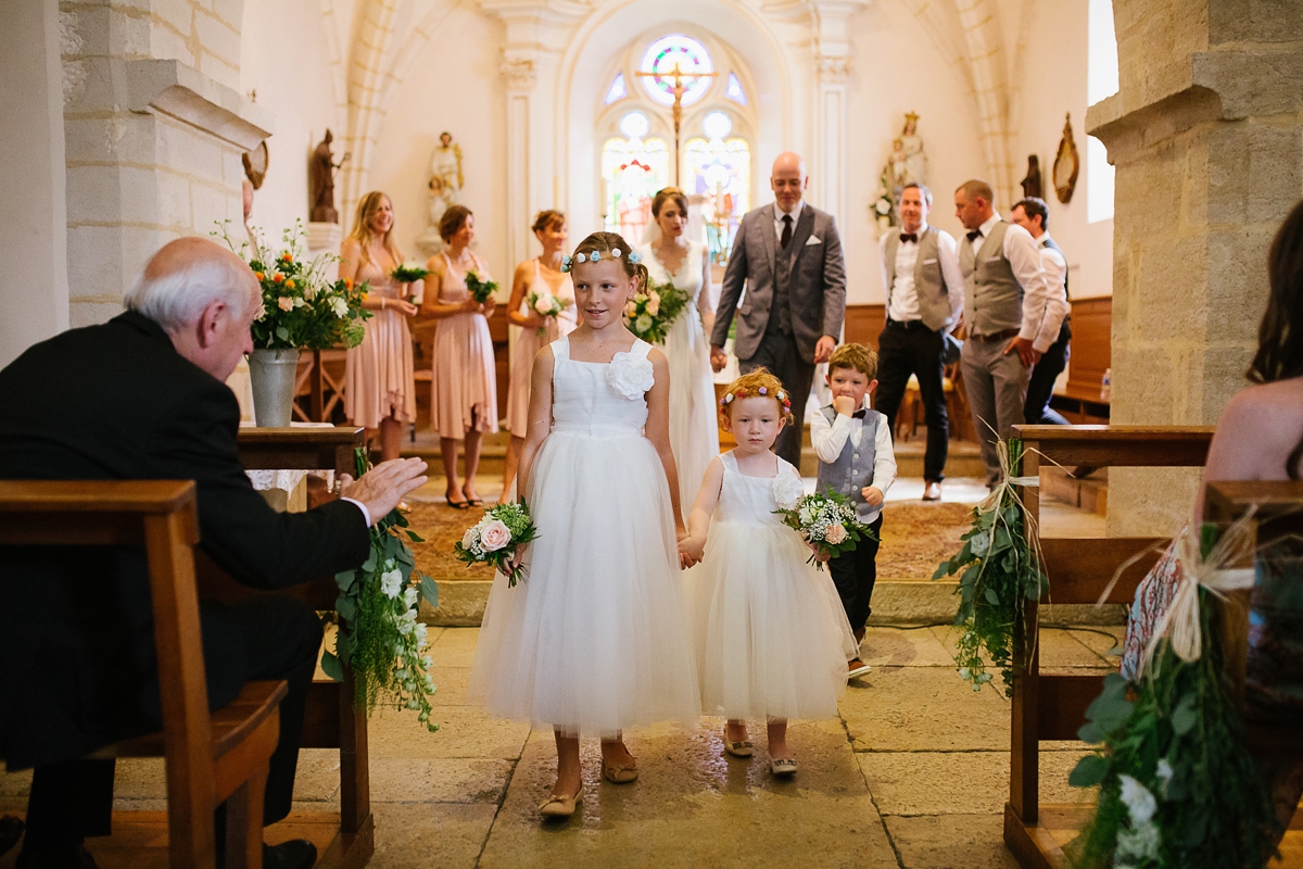 24 A beautiful French countryside wedding