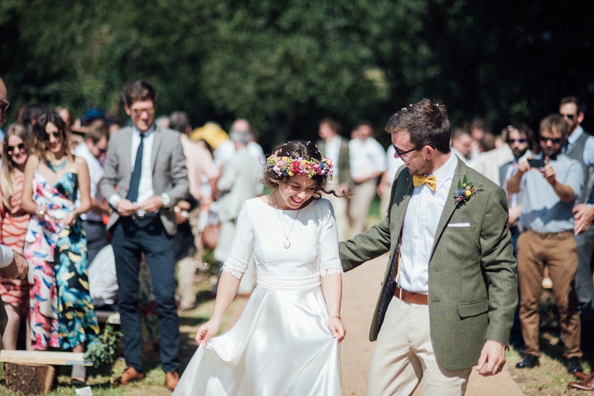 26 A handmade and natural outdoor wedding in Devon