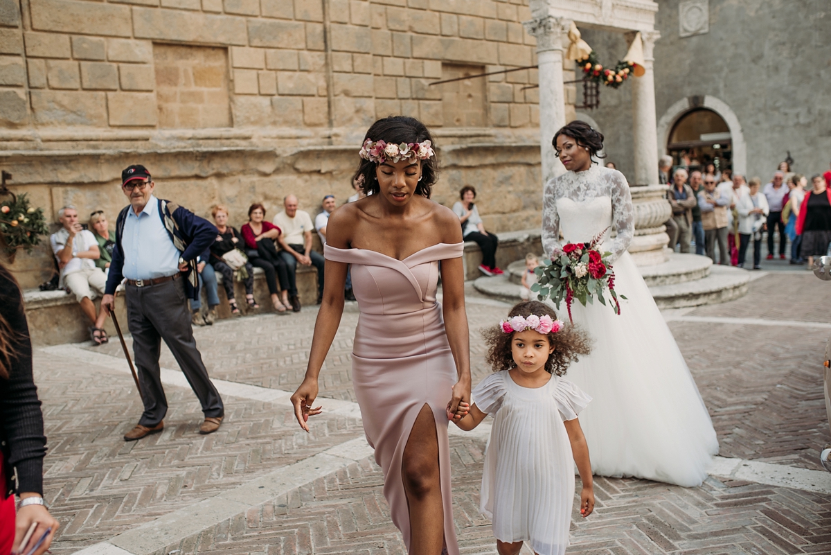 31 A glamorous wedding in an Italian villa