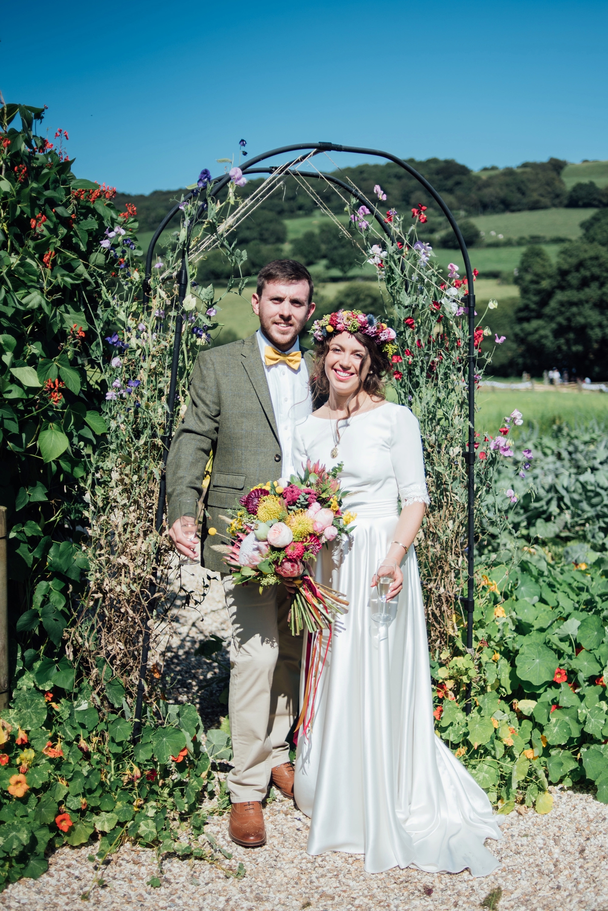 31 A handmade and natural outdoor wedding in Devon