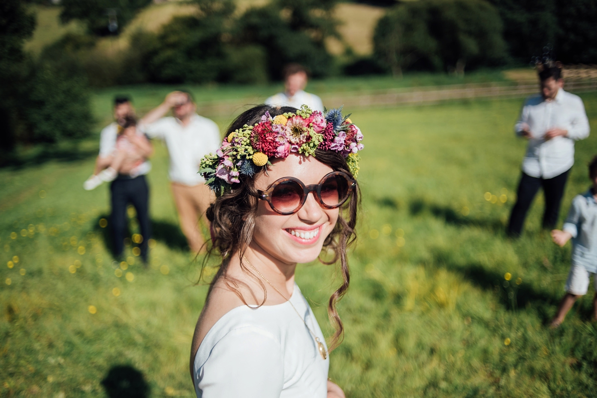 37 A handmade and natural outdoor wedding in Devon