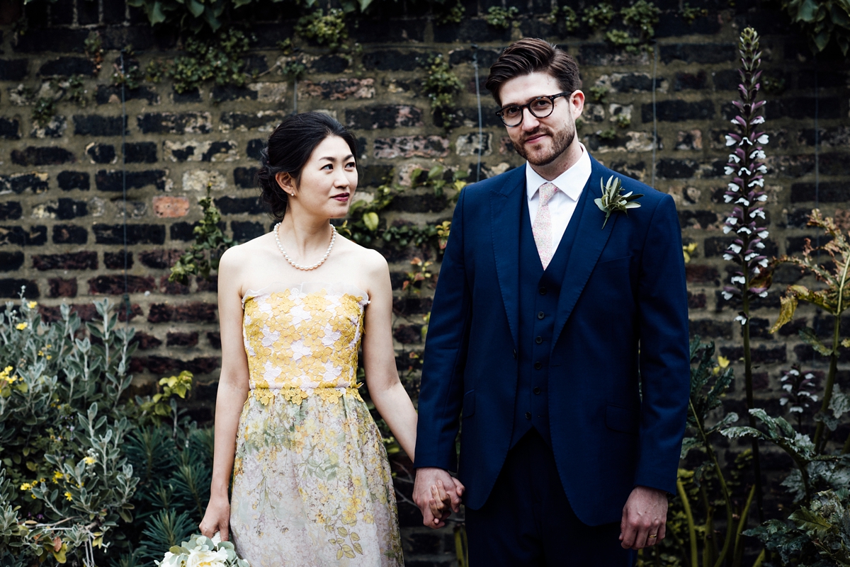 39 A Giambattista Valli dress for a multicultural and Japanese influenced London pub wedding