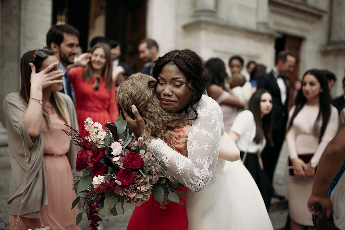 41 A glamorous wedding in an Italian villa