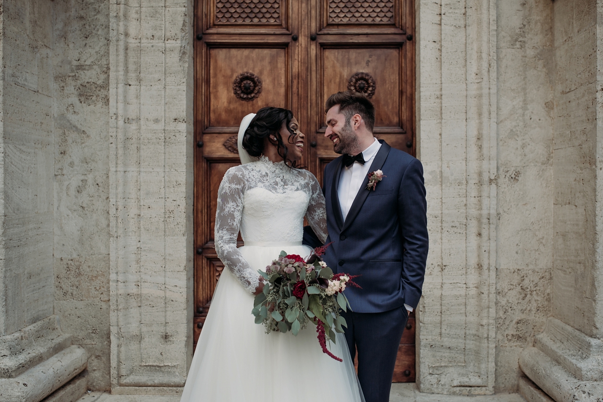 42 A glamorous wedding in an Italian villa