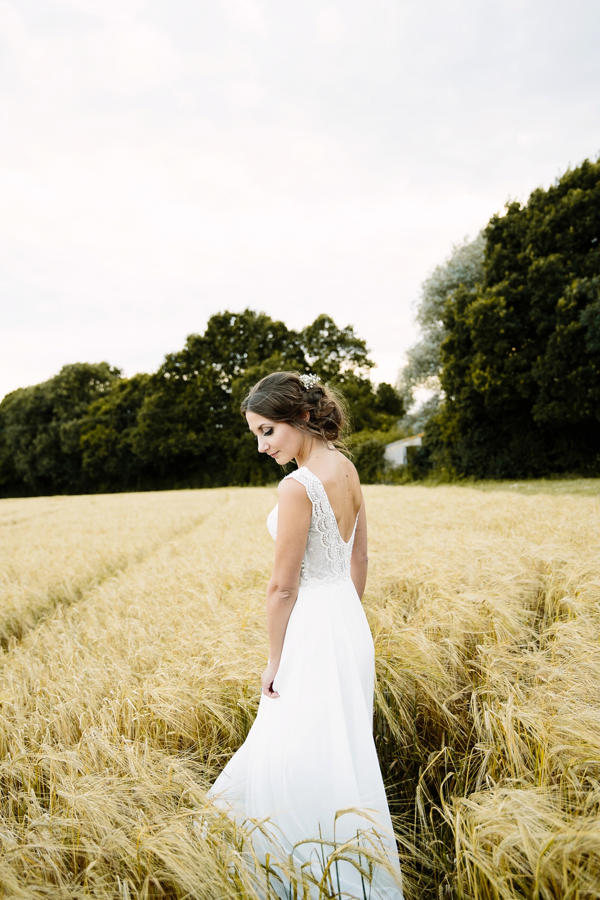 8 A Flora wedding dress for a family wedding in the countryside