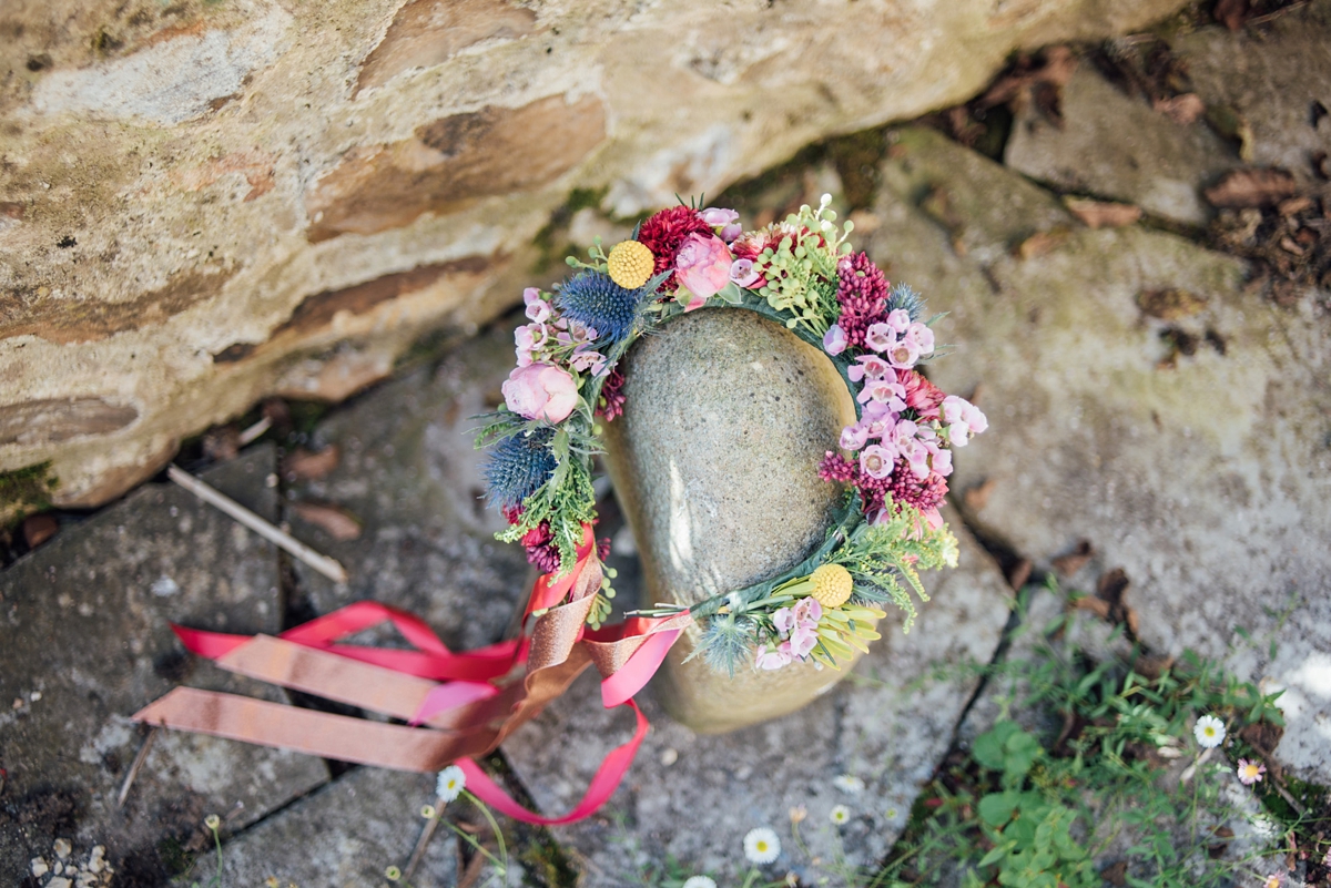 8 A handmade and natural outdoor wedding in Devon - A Sun and Flower-filled Country Wedding in Devon 8 A handmade and natural outdoor wedding in Devon
