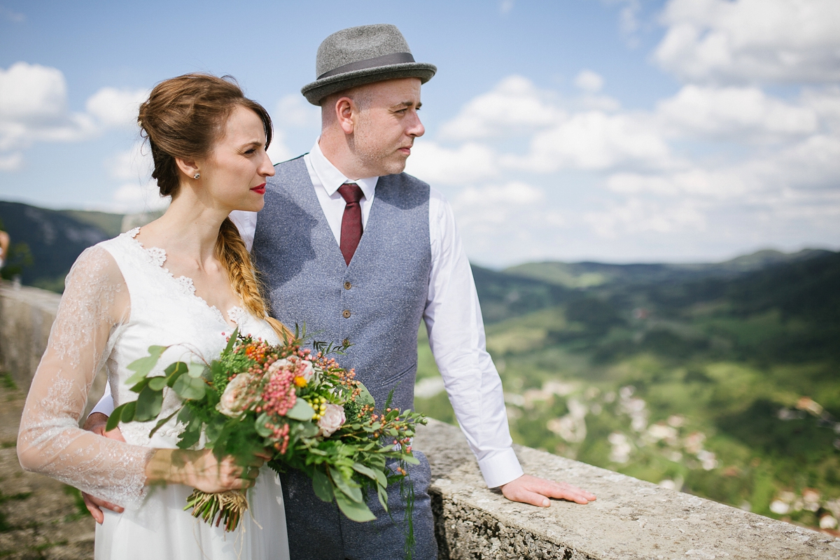 9 A beautiful French countryside wedding