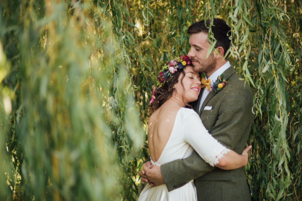 A Sun and Flower-filled Country Wedding in Devon