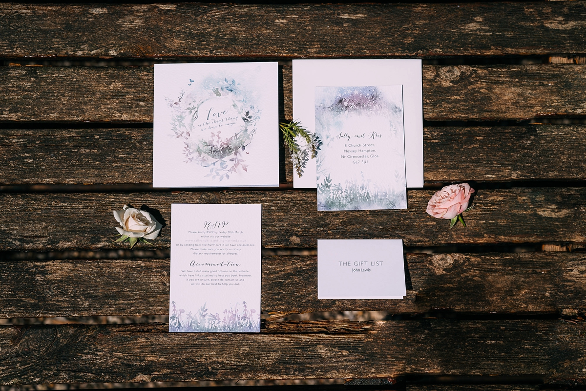 1 A beautiful summery Midsummer Nights Dream inspired wedding