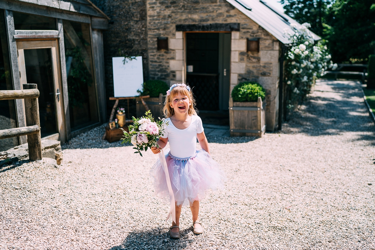 10 A beautiful summery Midsummer Nights Dream inspired wedding