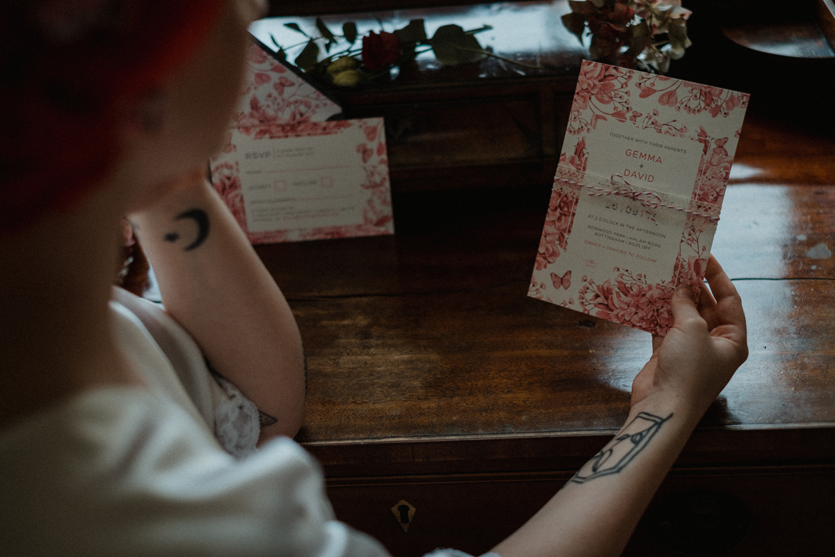 121 Tasteful elegant and glamorous retro inspired bridal boudoir