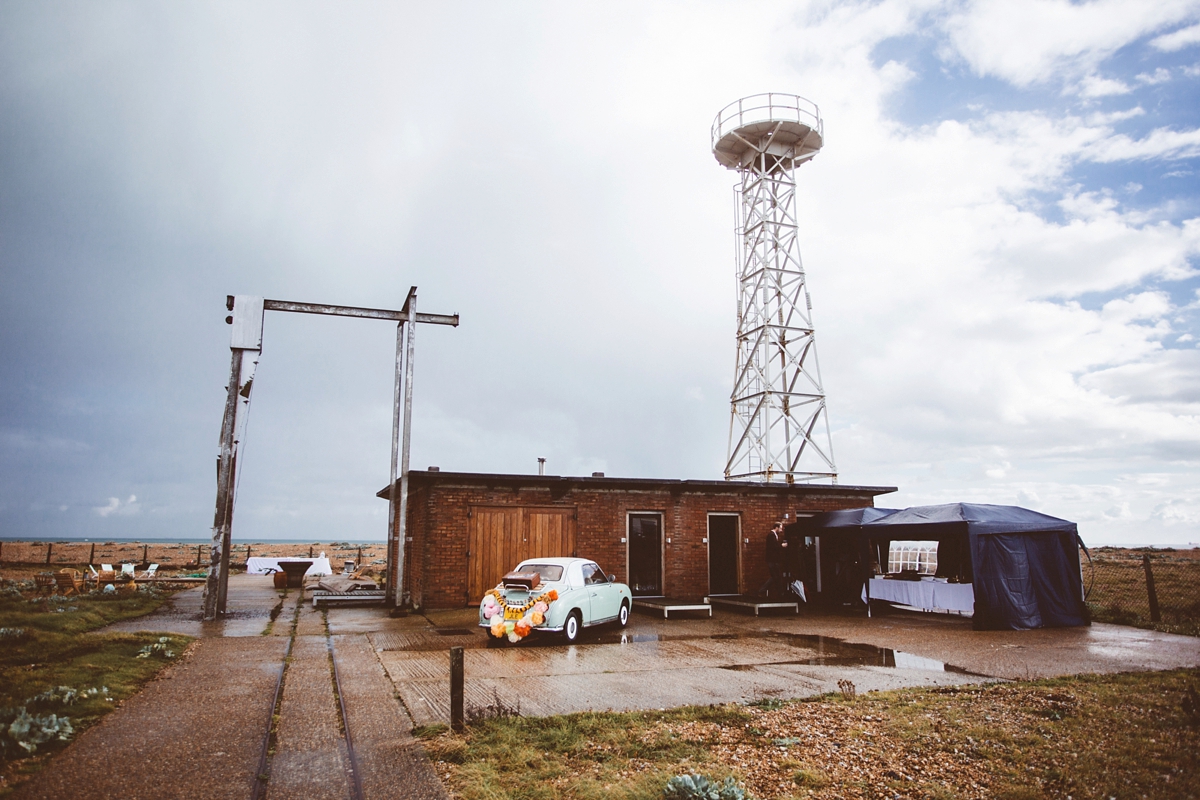 14 A quirky modern and colourful disused lighthouse wedding